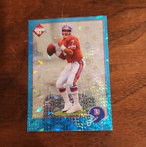 Vibrant Blue and Red Trading Cards for Collectors